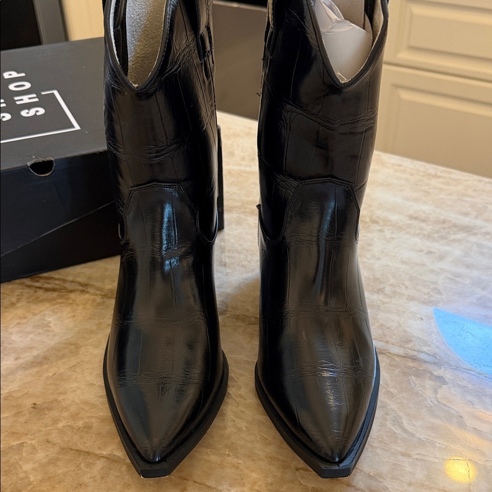 ShuShop Sleek Black Ankle Boots